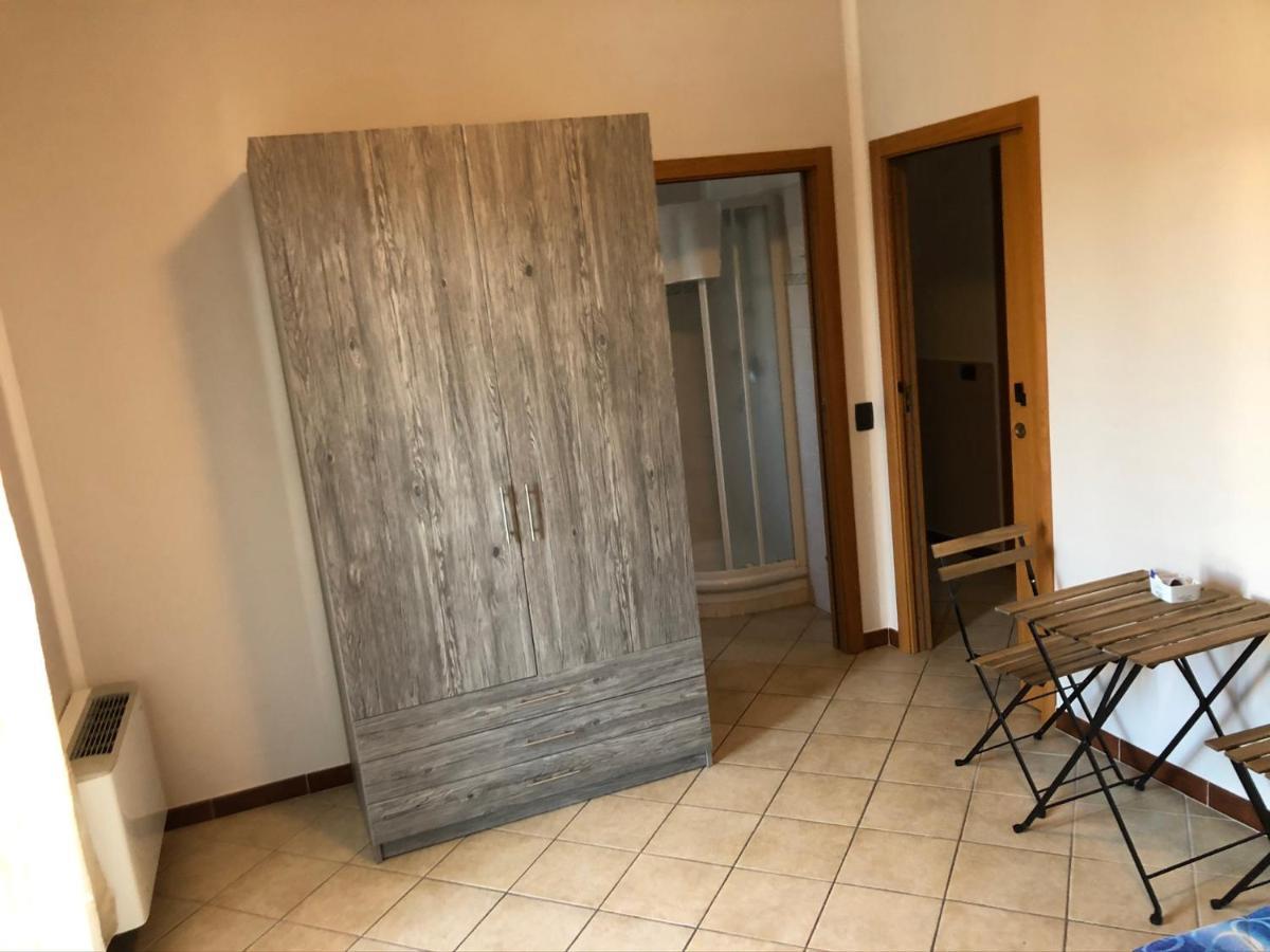 Hotel Il Gatto E La Volpe Avigliana Exterior foto